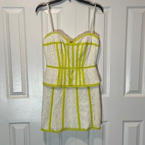NWT BCBG MaxAzria Dress Size 6